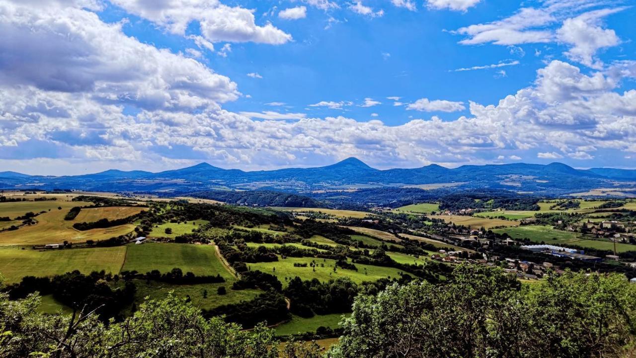 Penzion Hrad Doubravka Cieplice Zewnętrze zdjęcie