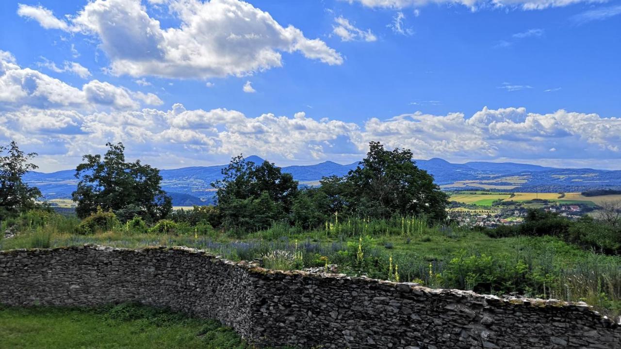 Penzion Hrad Doubravka Cieplice Zewnętrze zdjęcie