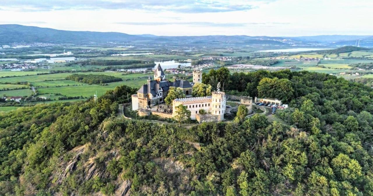 Penzion Hrad Doubravka Cieplice Zewnętrze zdjęcie